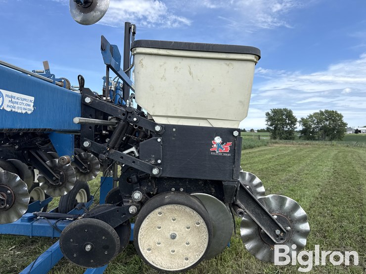 kinze-3500-image-16