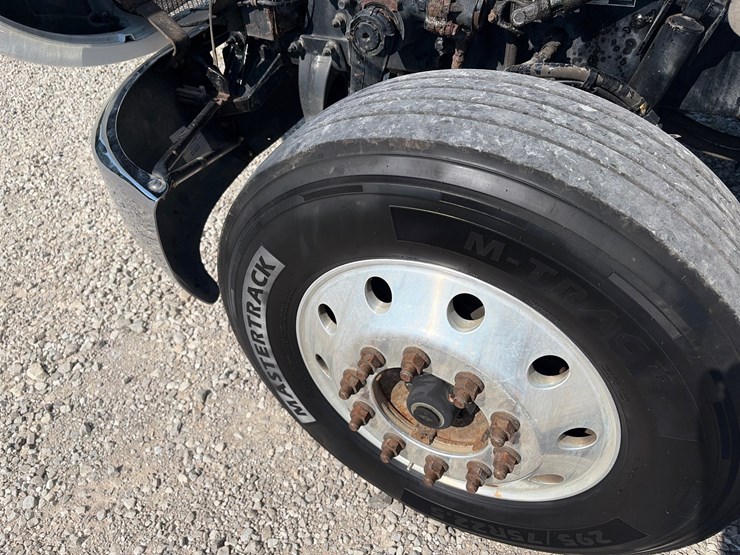 2019-kenworth-t270-image-23