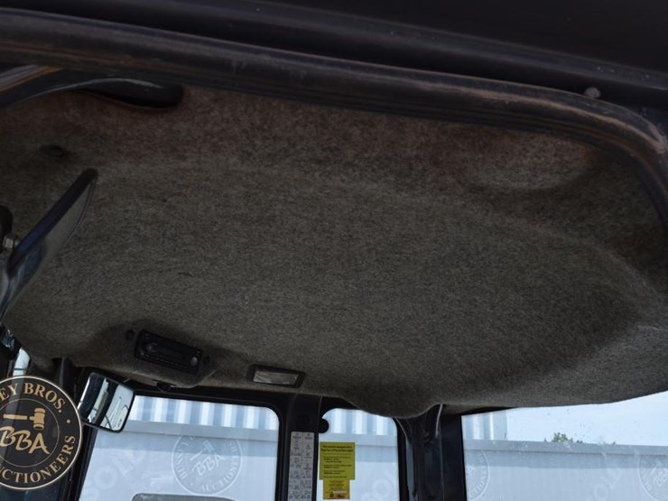2019-deere-744kii-image-49