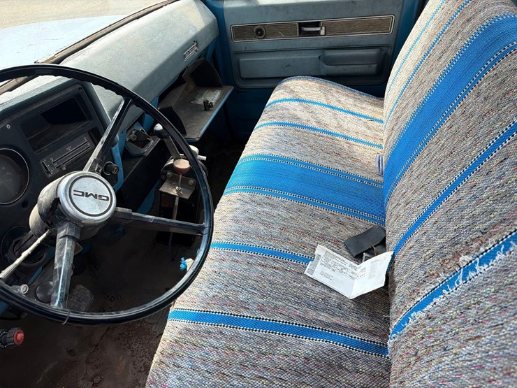 gmc-6500-truck-image-22