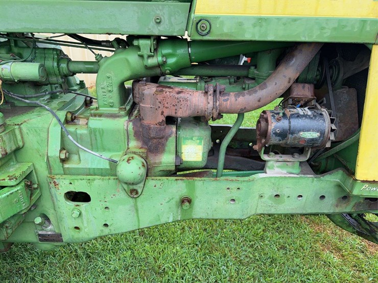 john-deere-720-image-21
