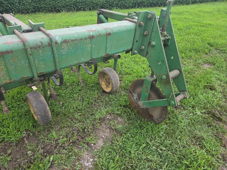 john-deere-6-image-13