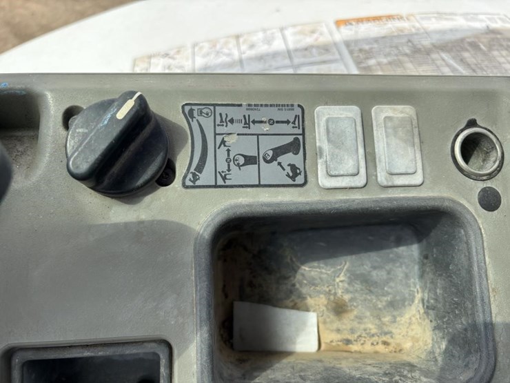 2019-bobcat-e55-image-39