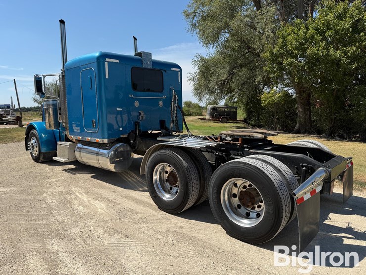 2007-peterbilt-379-image-7