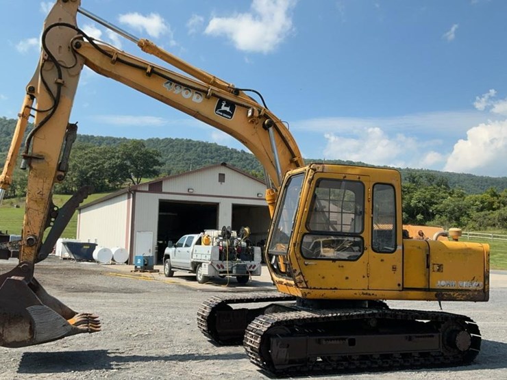 1988-deere-490d-image-1
