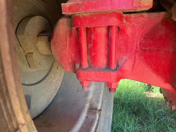 1983-massey-ferguson-4880-image-16