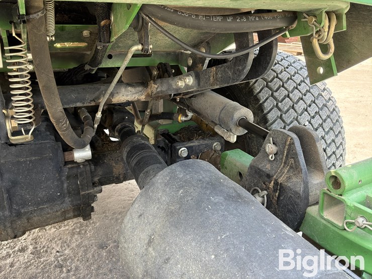 2014-john-deere-1445-image-15
