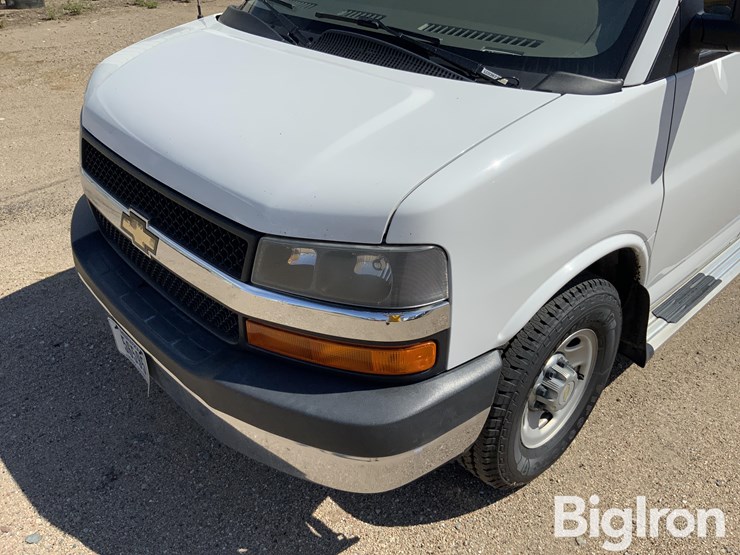 2010-chevrolet-express-g3500-image-9
