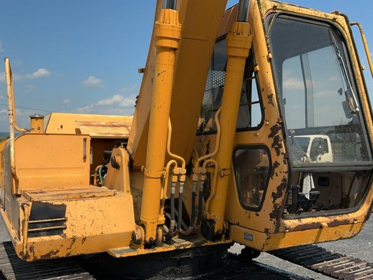 1988-deere-490d-image-41