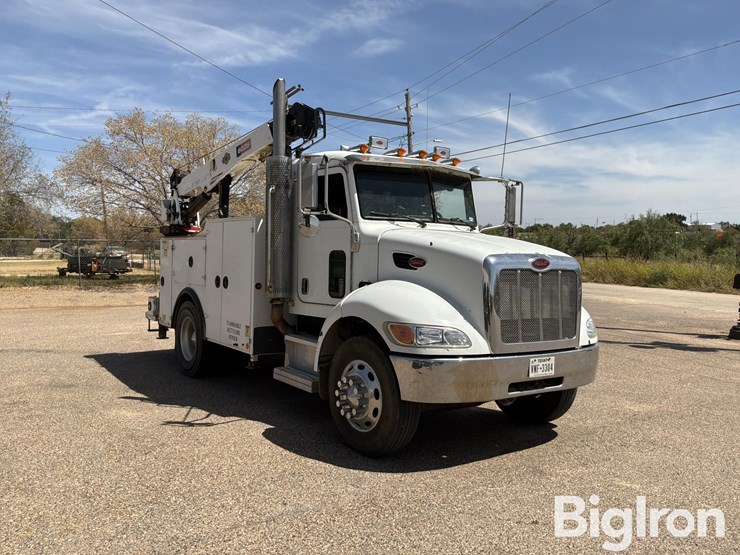 2008-peterbilt-335-image-3