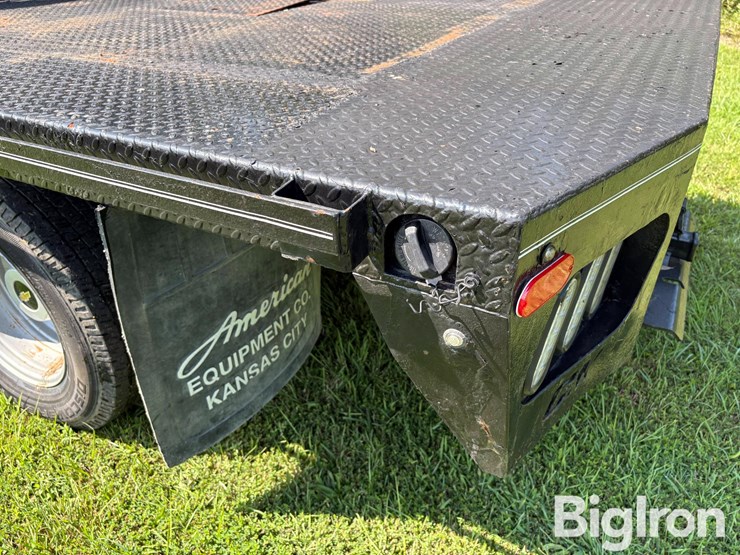 2019-chevrolet-silverado-3500-image-18