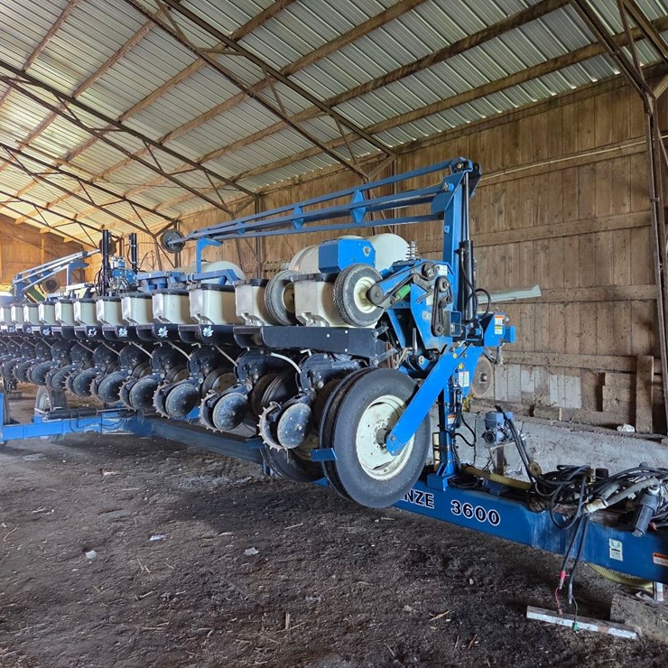 KINZE 3600