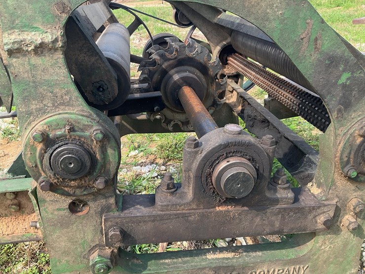 #140-•-weland-048-edger-image-15