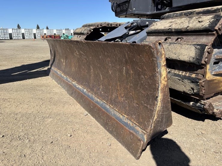 2023-xcmg-xe155ucr-hydraulic-excavator-image-9
