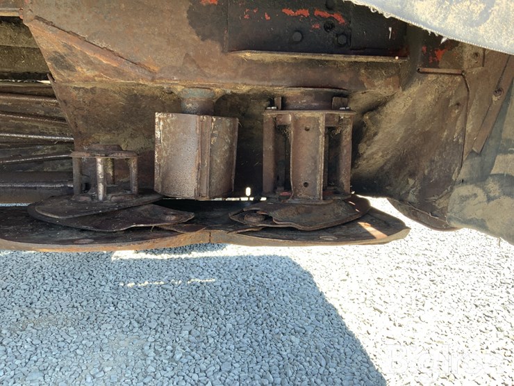 2008-massey-ferguson-9635-image-11