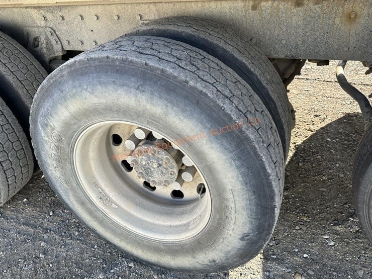 2000-kenworth-t800-image-13
