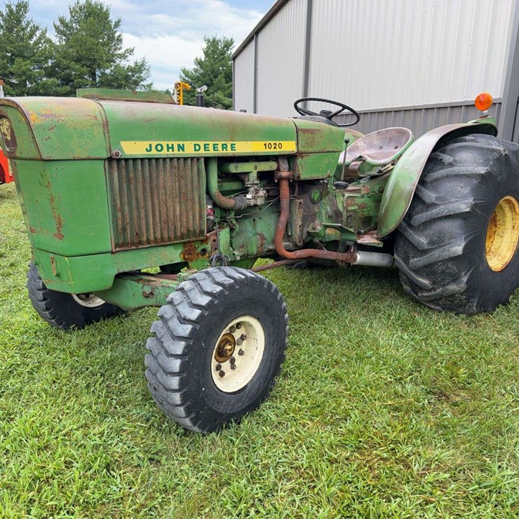 JOHN DEERE 1020