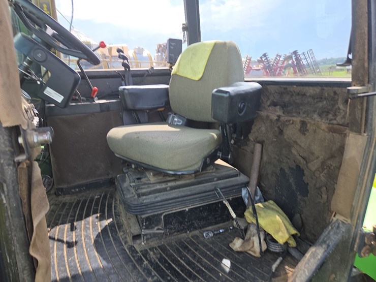 john-deere-8760-image-39