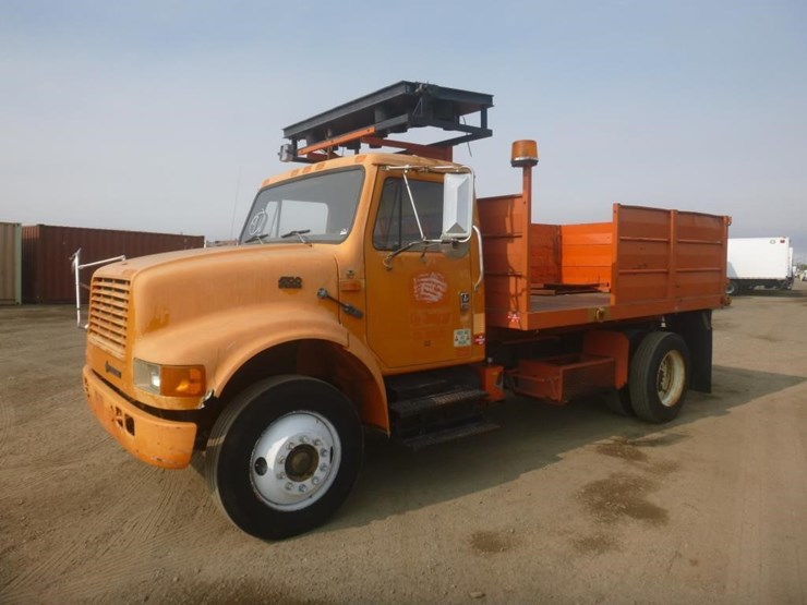1995-international-4700-image-1