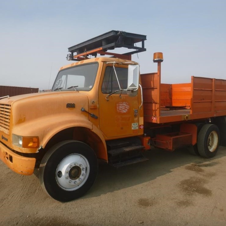 1995 INTERNATIONAL 4700