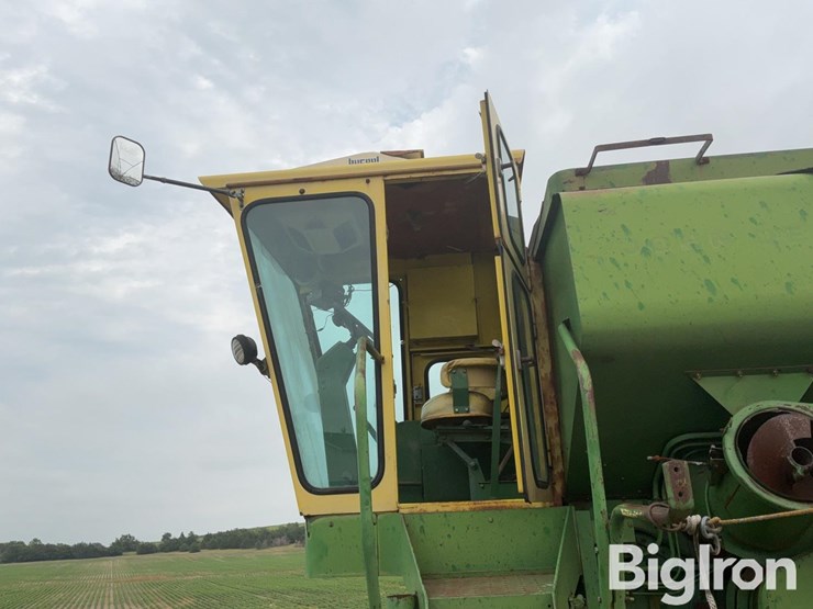 1969-john-deere-95-image-16