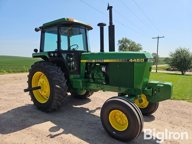1983-john-deere-4450-image-3