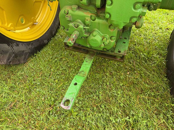 john-deere-520-image-30