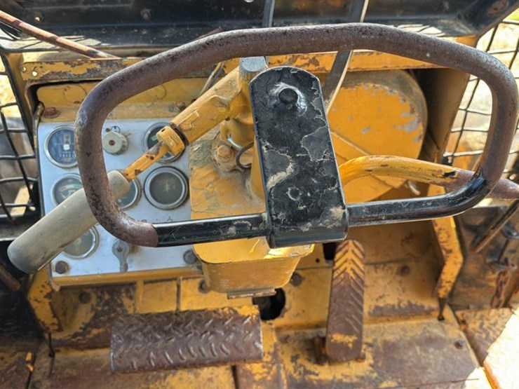 1988-caterpillar-518-image-37