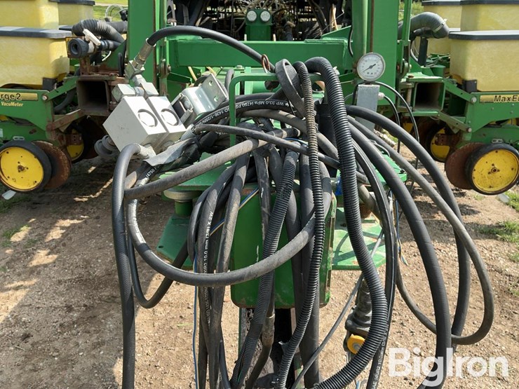 john-deere-1780-image-11