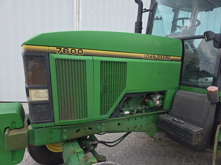 john-deere-7600-image-8