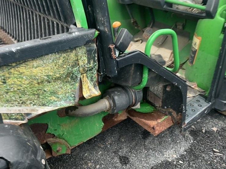 john-deere-gator-image-30