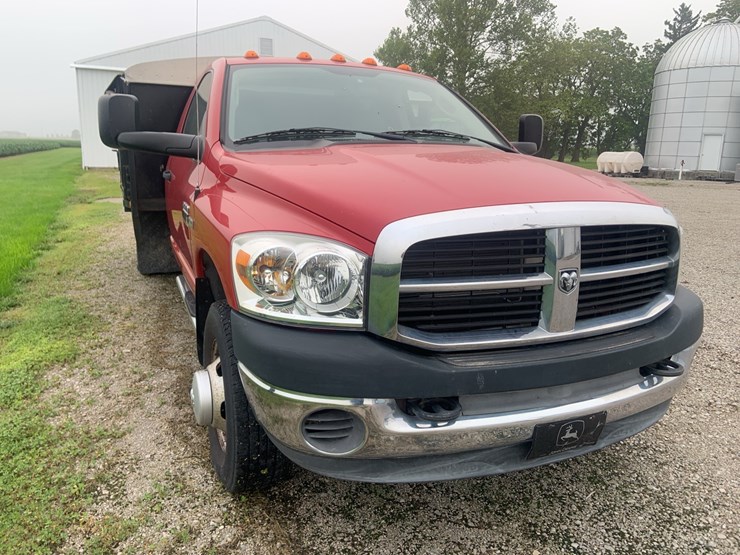 2007-dodge-ram-3500-image-18