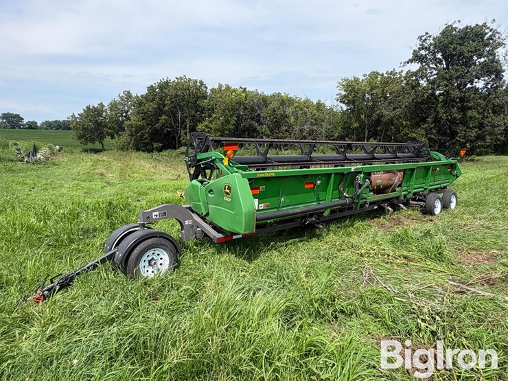 john-deere-630-image-1