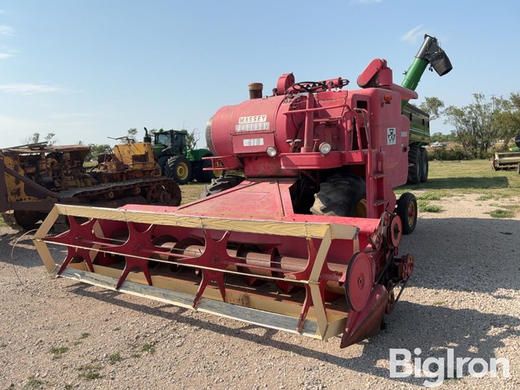 1966-massey-ferguson-410-image-1
