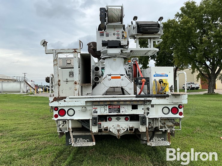 2006-altec-dm47-image-6