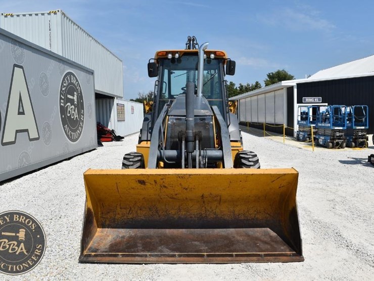 2015-deere-410k-image-10