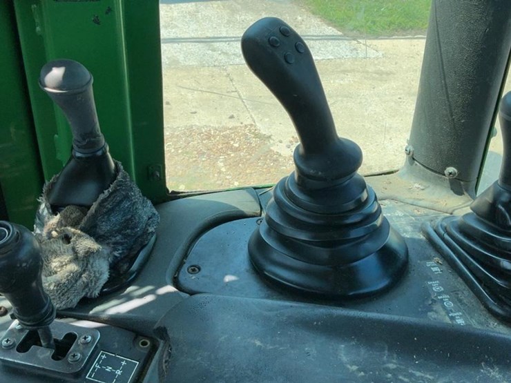 2010-john-deere-2010-image-18