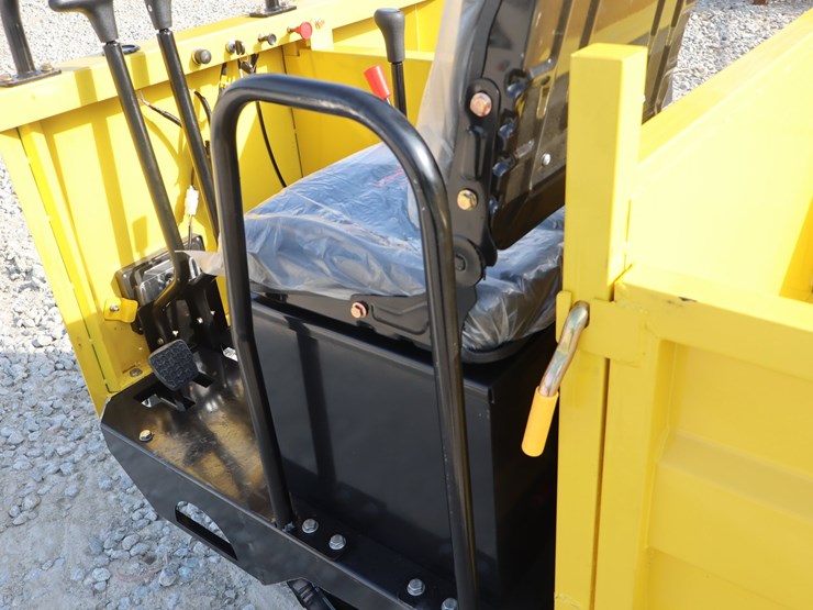 #1399-•-crawler-dumper-with-seat---cdws25-image-11