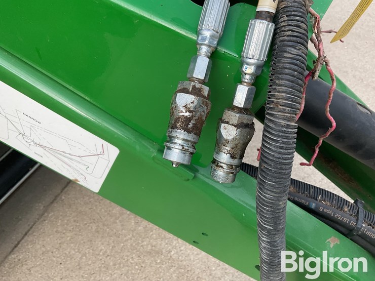 john-deere-550m-image-12