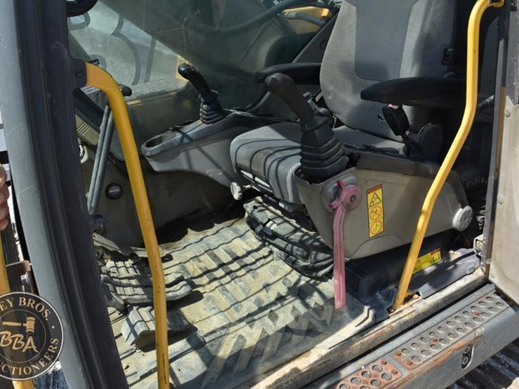 2008-volvo-ec240cl-image-81