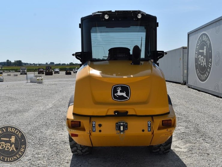 2024-deere-204-g-tier-image-6