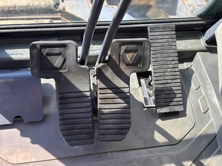 2023-xcmg-xe155ucr-hydraulic-excavator-image-43