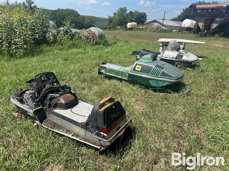 john-deere-340-image-1