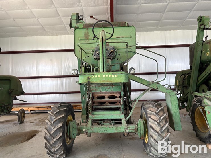 1959-john-deere-55-image-2