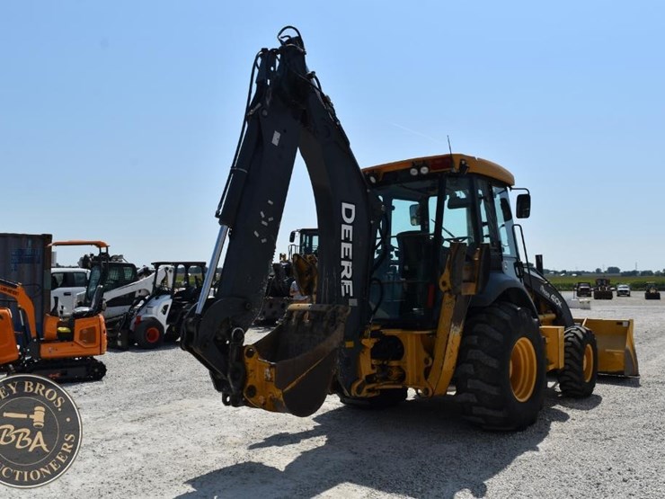2015-deere-410k-image-18