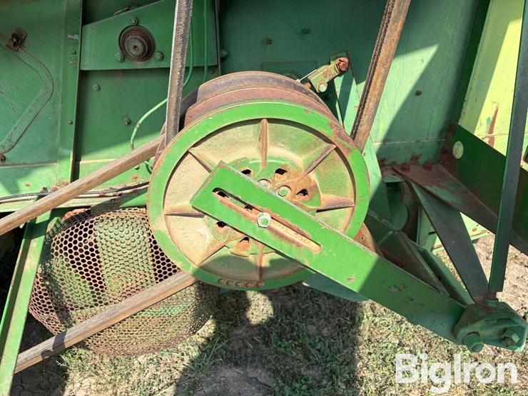 1969-john-deere-95-image-13