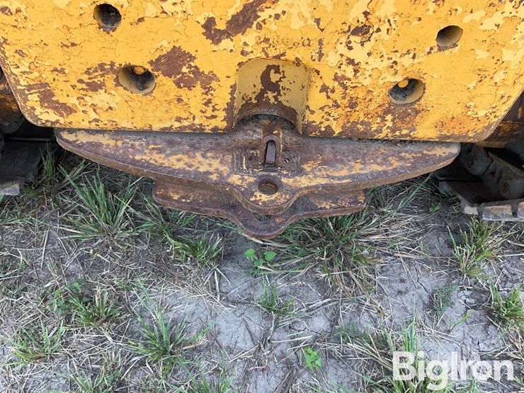 1977-caterpillar-955l-image-17