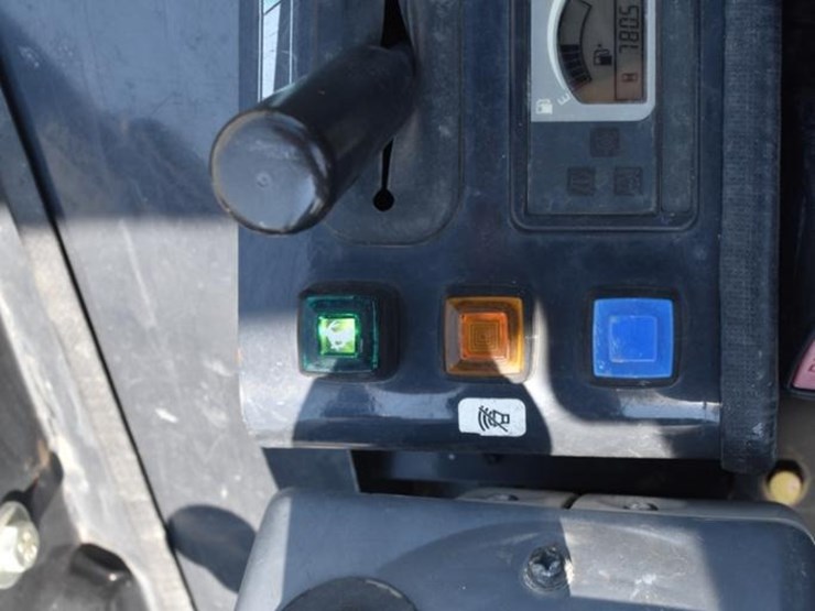 2020-deere-26g-image-56