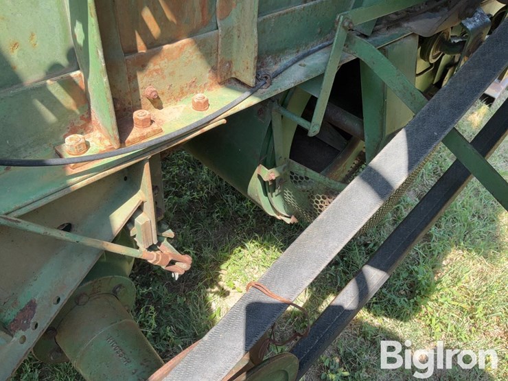 1966-john-deere-105-image-14
