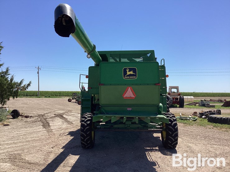 1985-john-deere-8820-titan-ii-image-6